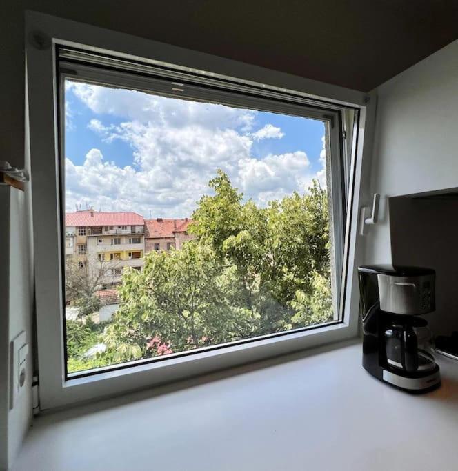 Bright And Modern Home تيميشورا المظهر الخارجي الصورة